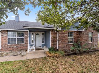 1105 S Hummingbird Ln, Skiatook, OK 74070