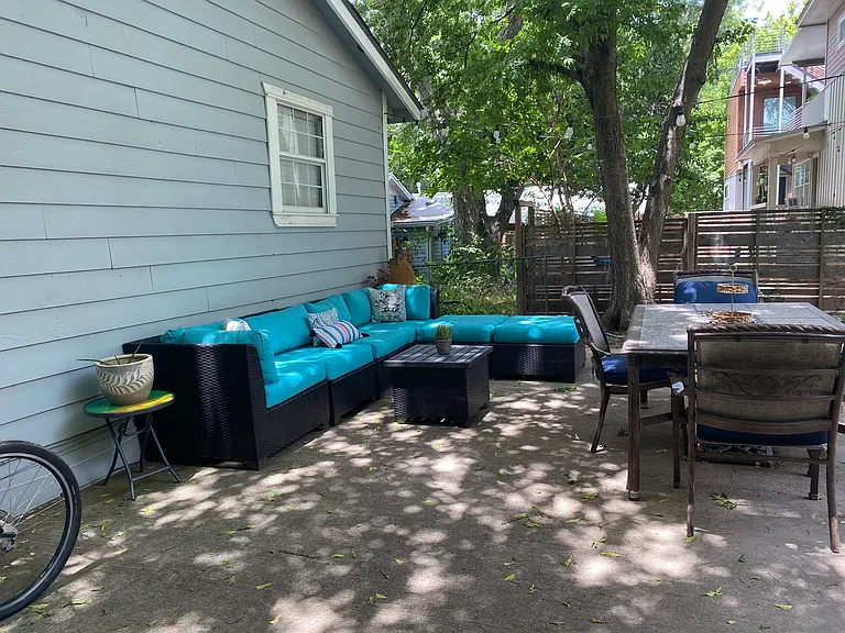1804 Holly St — Photo 10