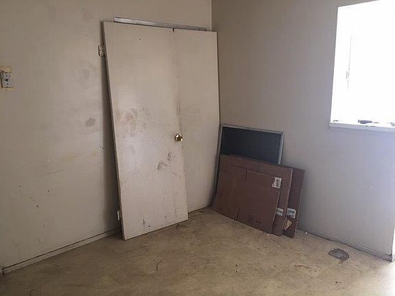 4th image of 7126 Steelman Cir