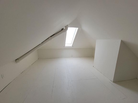 2nd image of 53 Paloma Ave #415