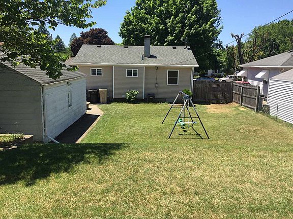 4th image of 920 Sussex Dr