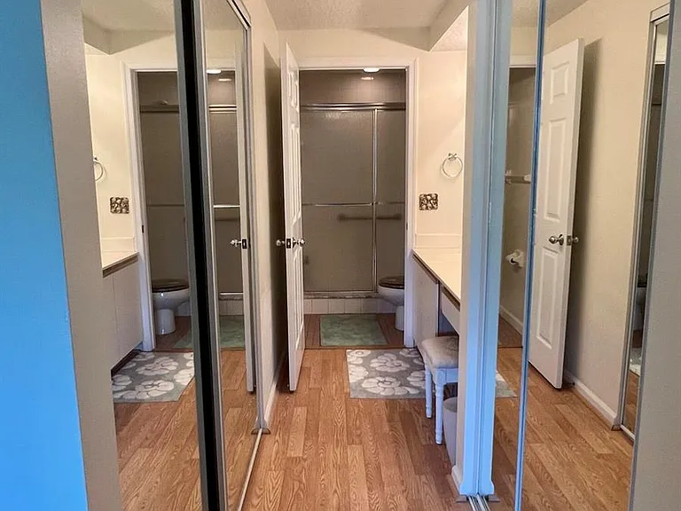 101 Muirfield Ct #F — Photo 14