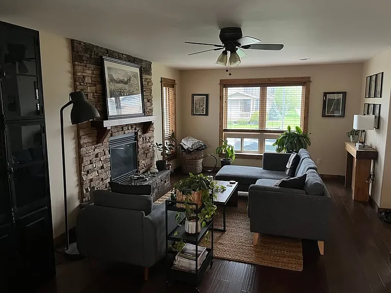 2797 Fen Way #B — Photo 3