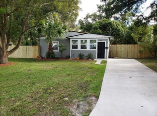 9806 Buncome Rd, Jacksonville, FL 32246