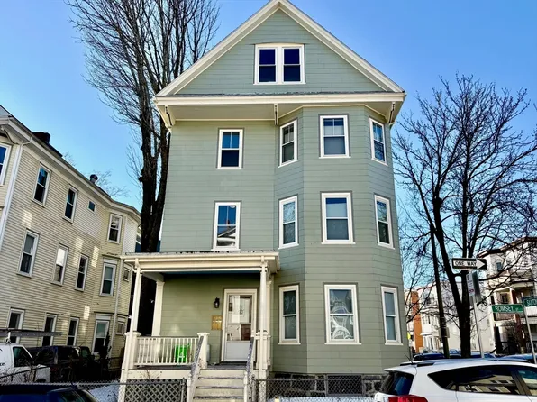 67 Romsey St, Dorchester, MA 02125