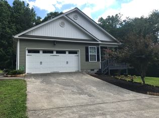 70 Clyde Bird Rd, La Fayette, GA 30728