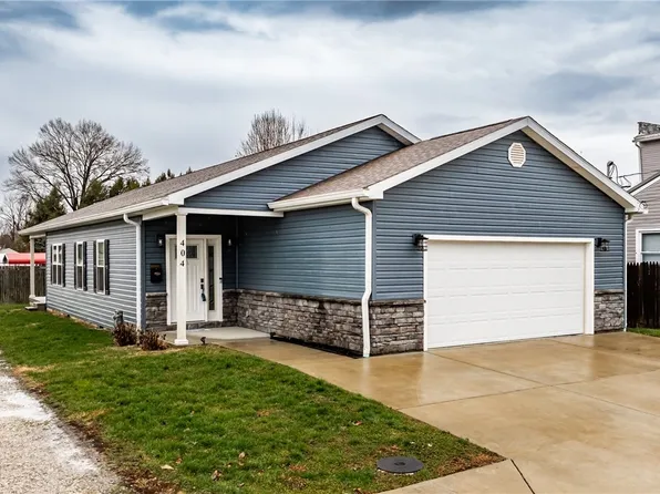 404 W 6th St, Williamstown, WV 26187