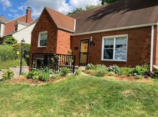 4527 W Barlind Dr, Pittsburgh, PA 15227