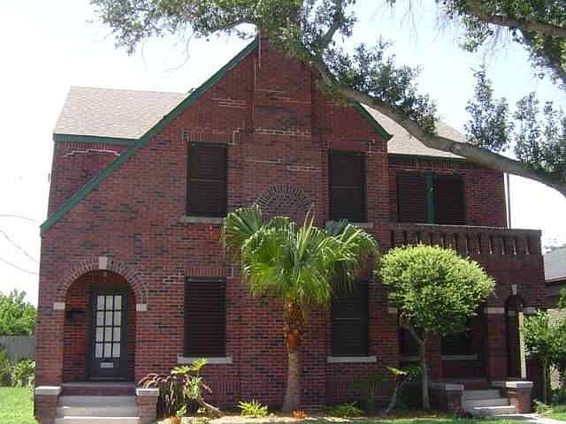 1st image of 4817 Travis Dr