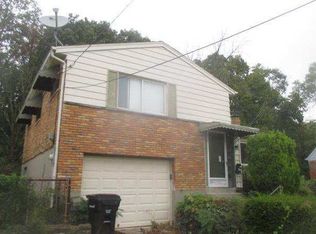 2069 N Teralta Cir, Cincinnati, OH 45211