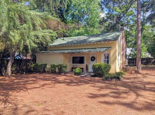 855 N May St, Southern Pines, NC 28387