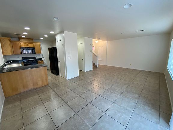 3rd image of 8026 Allensford Ave
