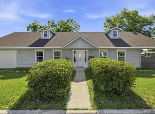 507 Saint Geralda St, Fredericksburg, TX 78624