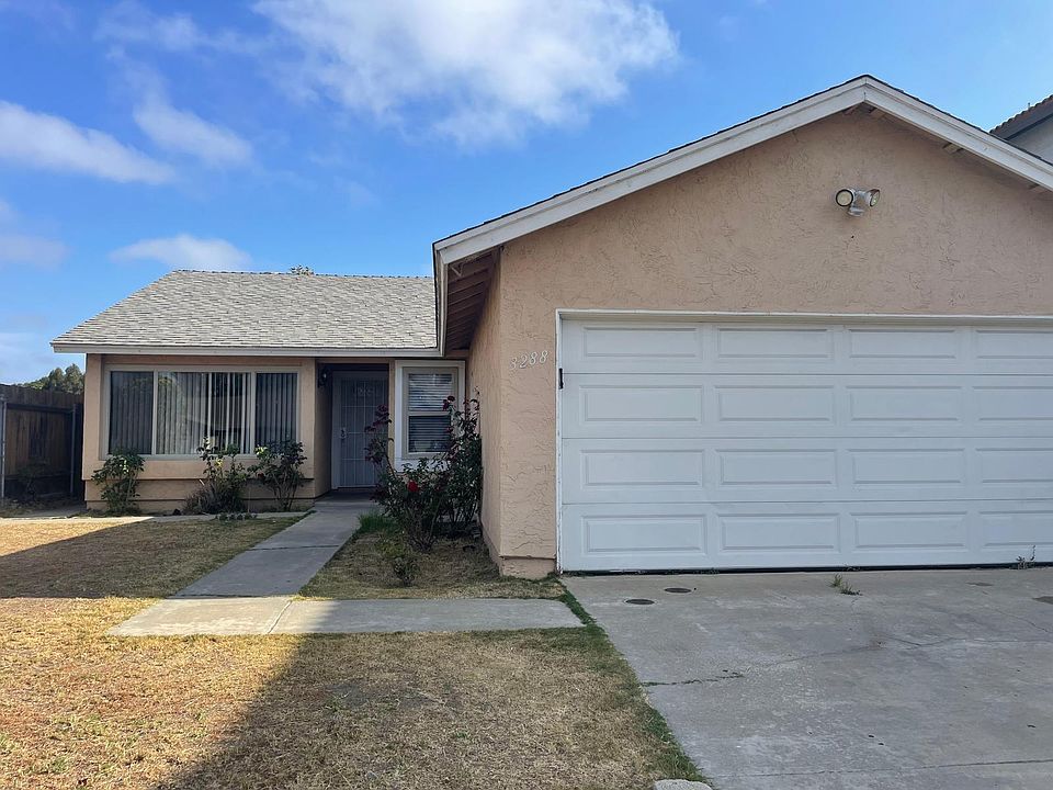 1st image of 3288 Carnell Ave
