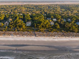 99 Flyway Dr, Johns Island, SC 29455