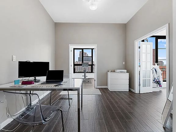 4th image of 2147 2nd Ave APT 6A