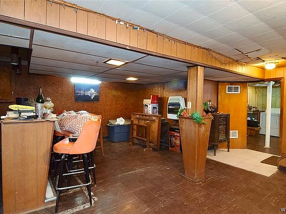 4th image of 4253 E 162nd St #1