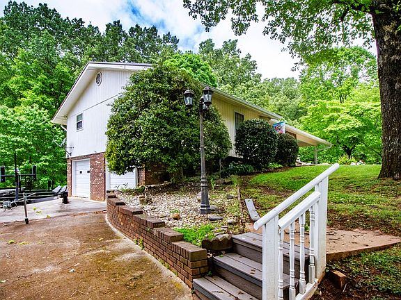5th image of 5030 Cotton Wood Ln