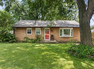 1106 Grant Pl, Urbana, IL 61801