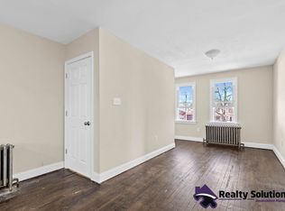 417 N Delaware St #2, Paulsboro, NJ 08066