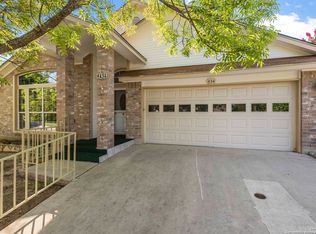 434 Vicksburg Ave, Kerrville, TX 78028