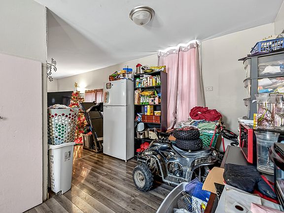 5th image of 3133 Sanford St