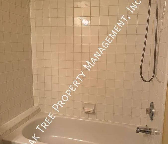 1677 E Morningstar Ln — Photo 12