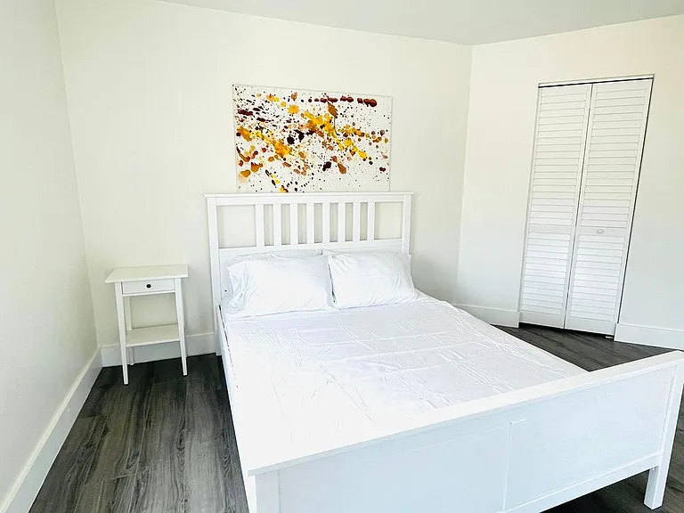 1308 Drexel Ave #305 — Photo 5