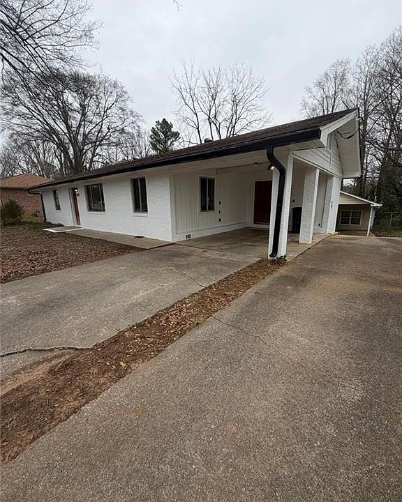 1st image of 235 Tower Heights Rd