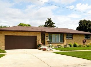 226 N Elm St, Hillside, IL 60162