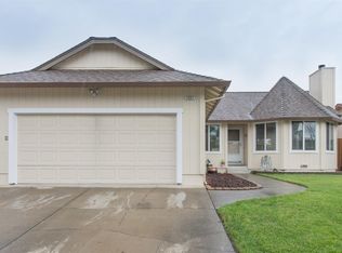 2007 Lazzini Ave, Santa Rosa, CA 95407