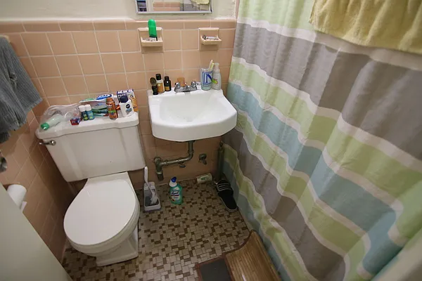 Rented by Guidance Realty Corp. | media 25