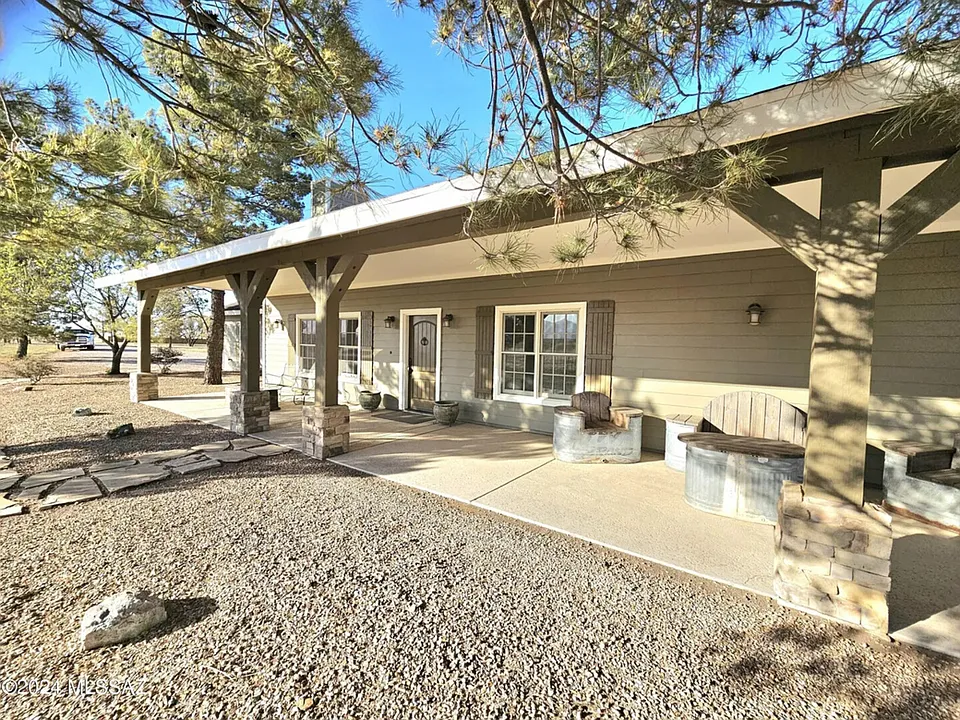 Ranch Oasis Rd