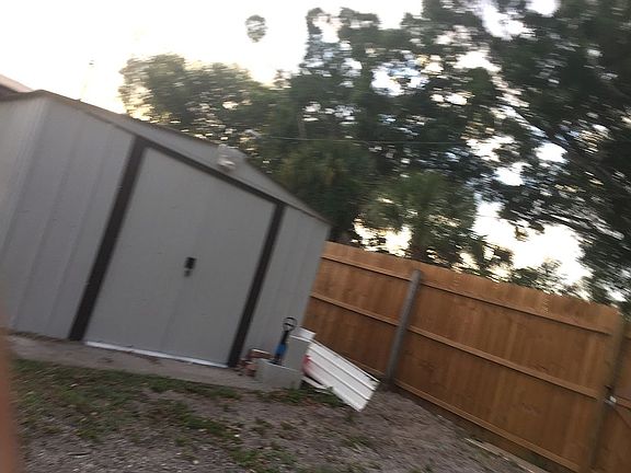 3rd image of 3045 17th Ave S
