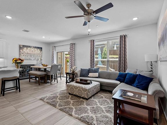 4th image of 2728 Majesty Dr
