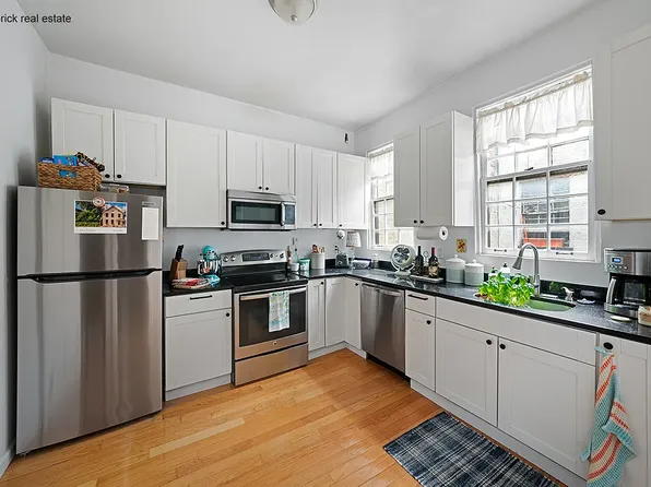 93 Atlantic Ave APT 4R, Brooklyn, NY 11201