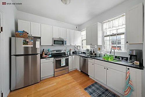 93 Atlantic Ave #4R Photo 1