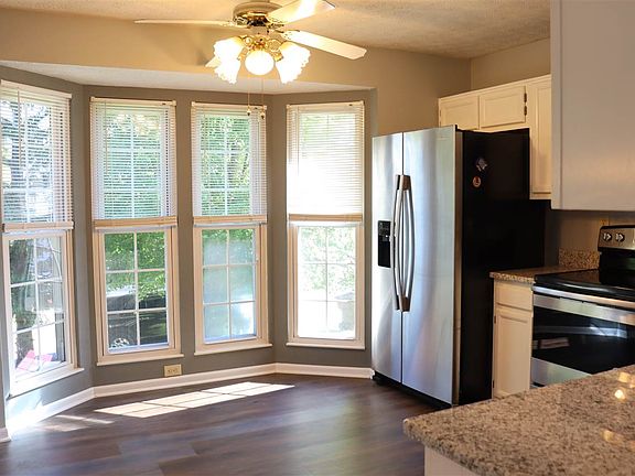 3rd image of 1781 Promontory Dr