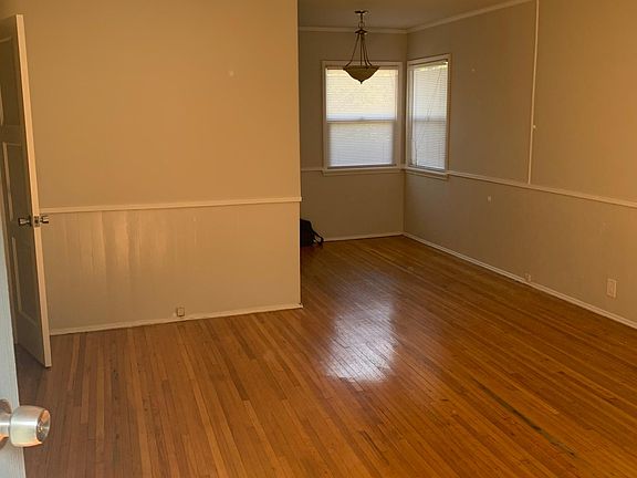 2nd image of 1318 Yale St #F
