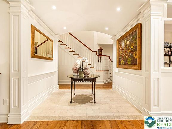 5th image of 2055 Forge Run