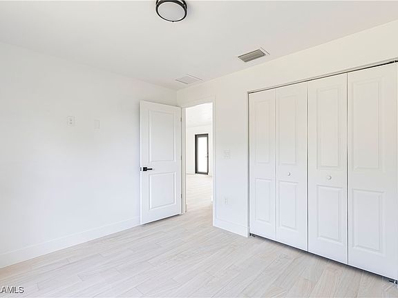 4th image of 604 Montclair Ave S
