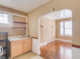 4048 N 8th St, Philadelphia, PA 19140