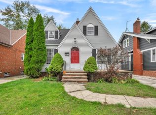 15512 Greenway Rd, Cleveland, OH 44111