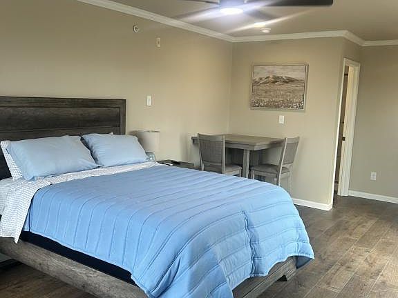 5th image of 109 Hamilton Oaks Dr APT 301