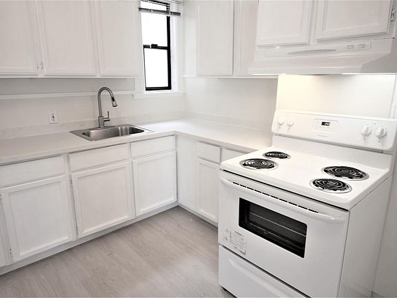 5th image of 430 Anza St