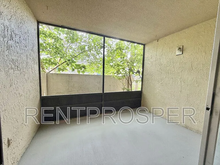 6104 Curry Ford Rd #108 — Photo 13