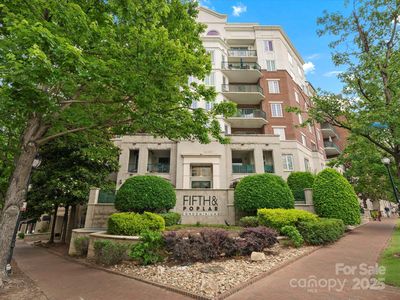 300 W 5th St APT 433, Charlotte, NC, 28202