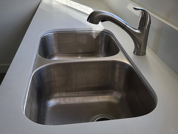 4th image of 1342 W 227th St APT 5