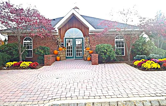 608 Brokaw Ct — Photo 17