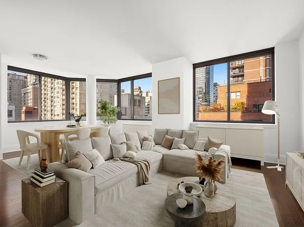 300 E 64th St APT 17A, New York, NY 10065